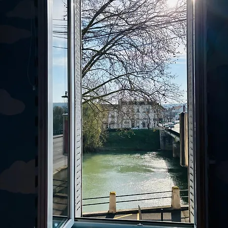 Villa, 8 Max, 2 Jacuzzi, Arcade, Billard, Parking Épernay
