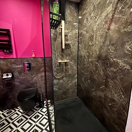 Villa, 8 Max, 2 Jacuzzi, Arcade, Billard, Parking Épernay