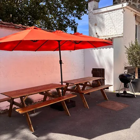 别墅 5 Min Avenue De Champagne , Du Quai, 8 Max, 2 Jacuzzi, Arcade, Billard, Parking