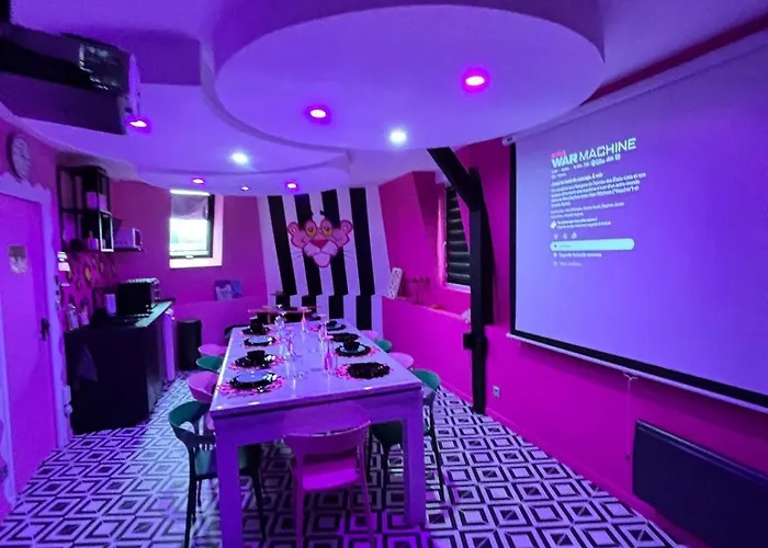 Centre Pop & Fun, Parking, Jacuzzi, Arcade, Billard, Ping Pong 8 Pers Famille, Amies, Evjf Ou Evjg *