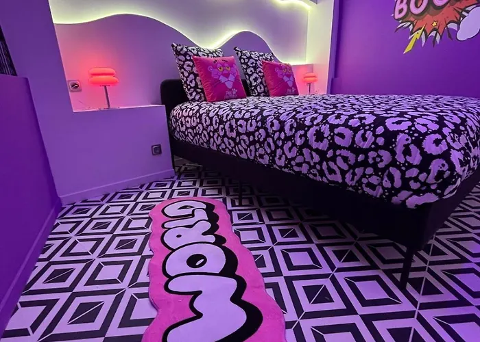 Centre Pop & Fun, Parking, Jacuzzi, Arcade, Billard, Ping Pong 8 Pers Famille, Amies, Evjf Ou Evjg Épernay